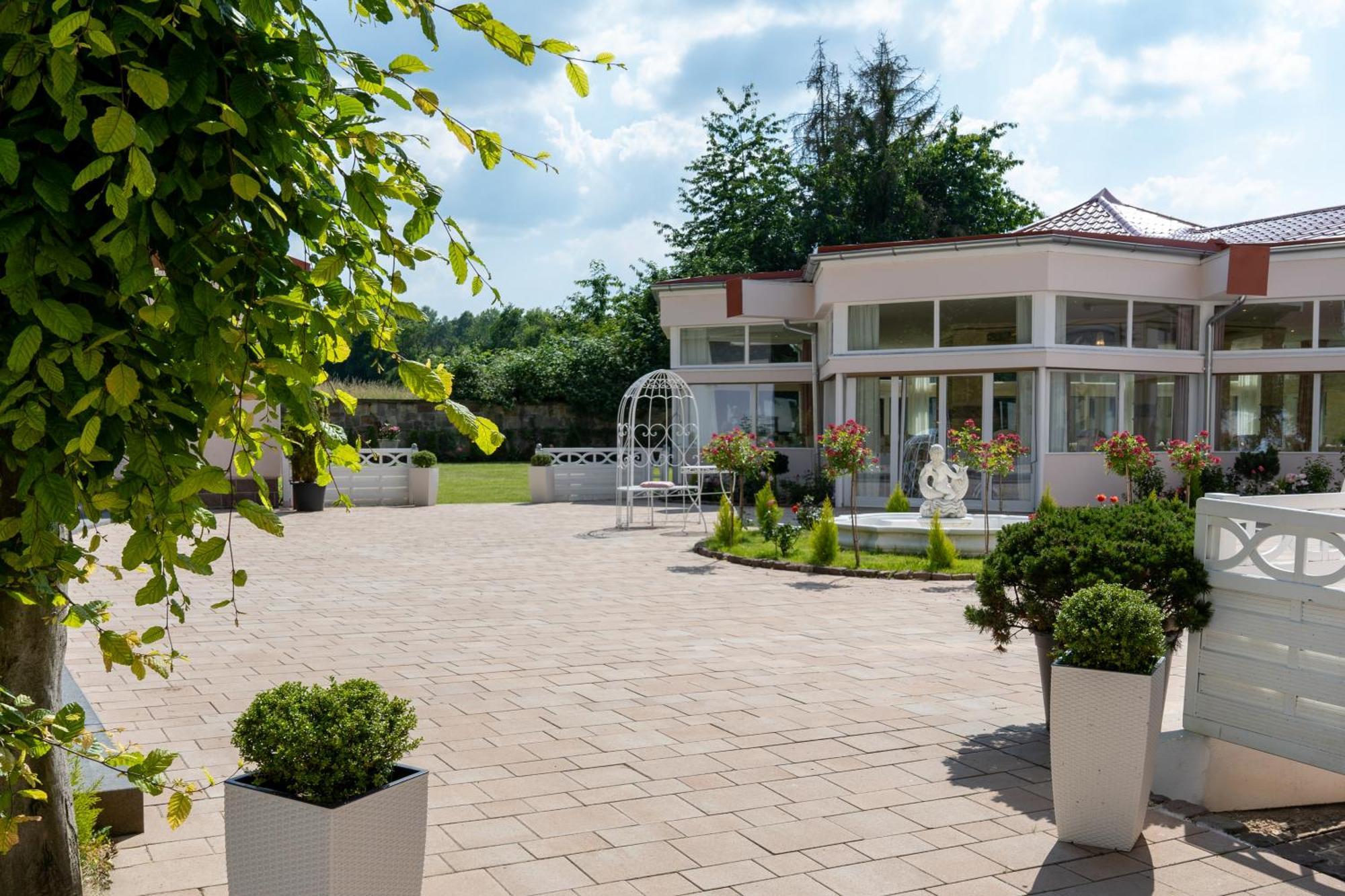 Schlosshotel Wilhelmsthal Calden Екстер'єр фото